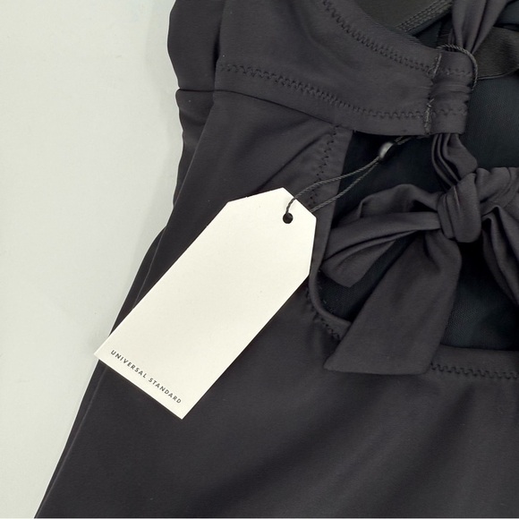 Universal Standard The Swimsuit One Piece in Black Size 3XS NWT - Picture 6 of 16